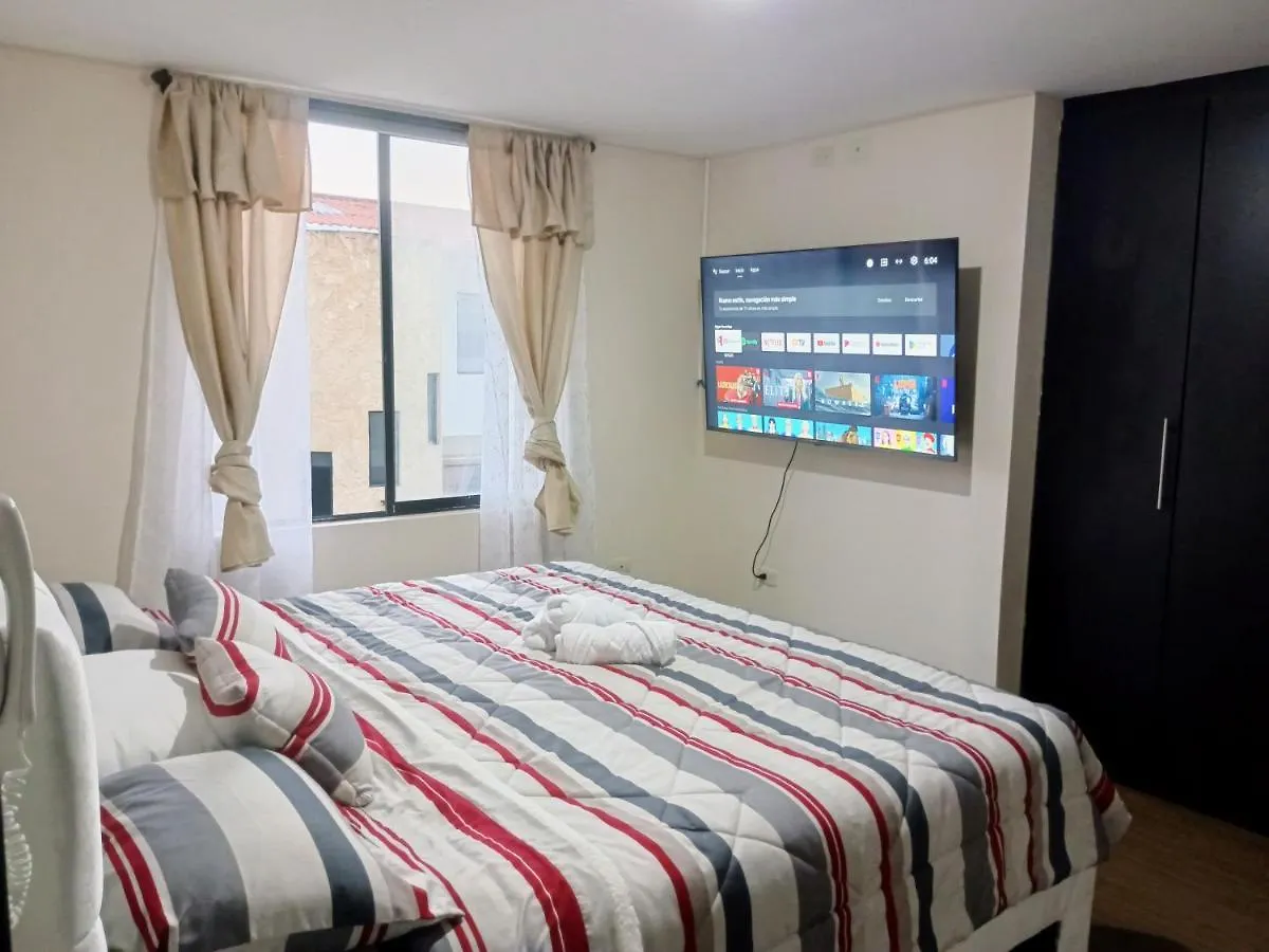 Apartamento Departamento Grande Con Jacuzzi Cuenca