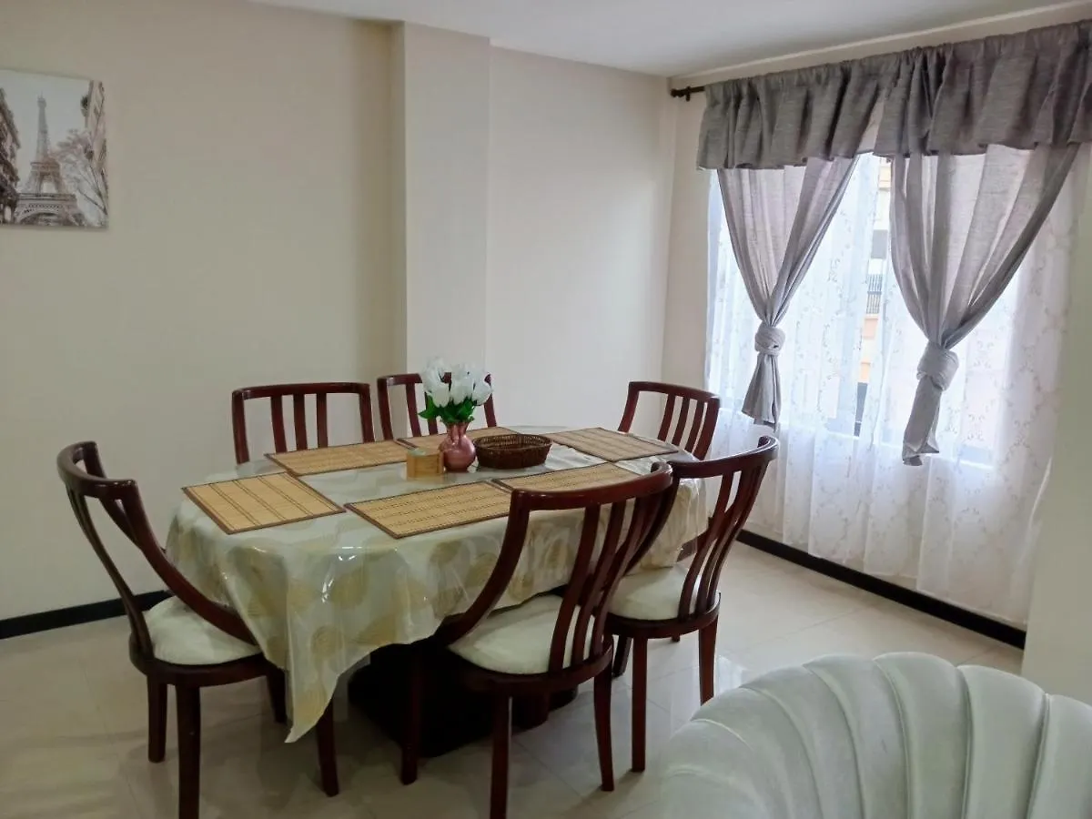 Apartamento Departamento Grande Con Jacuzzi Cuenca 0*,