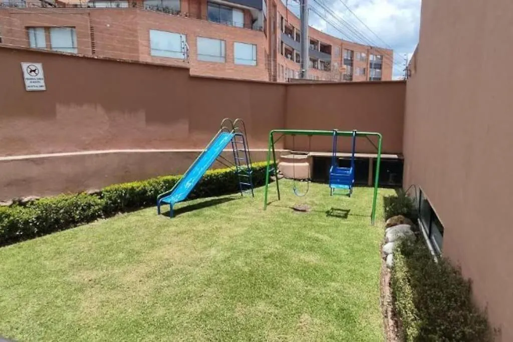 Apartamento Departamento Grande Con Jacuzzi Cuenca 0*,  Ecuador